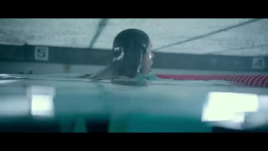 12 Feet Deep Scene 3