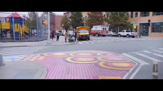 Brittany Runs a Marathon Scene 4