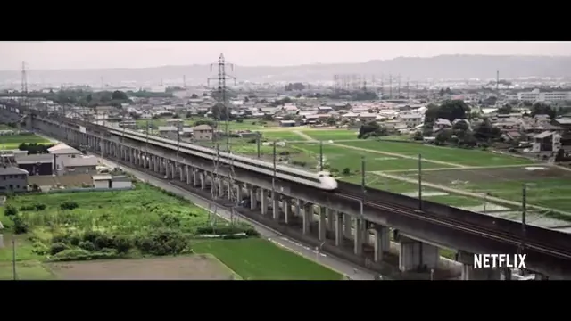 Earthquake Bird Scene 3