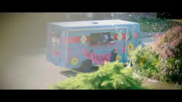 Freaks Scene 1