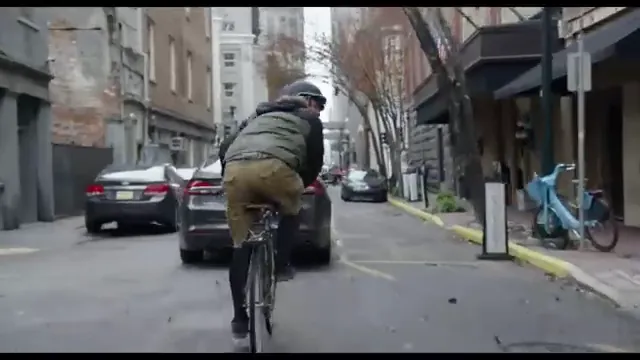 The Lovebirds Scene 1