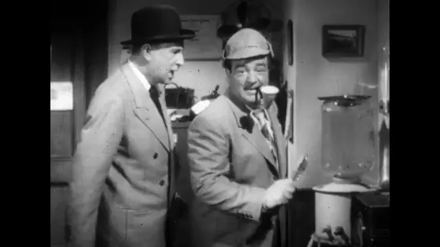 Bud Abbott Lou Costello Meet the Invisible Man Scene 2