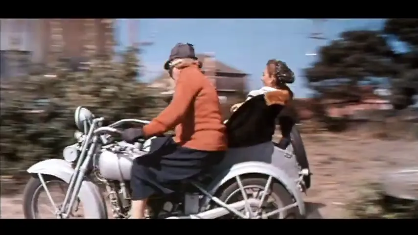 The Russians Are Coming, the Russians Are Coming Scene 3