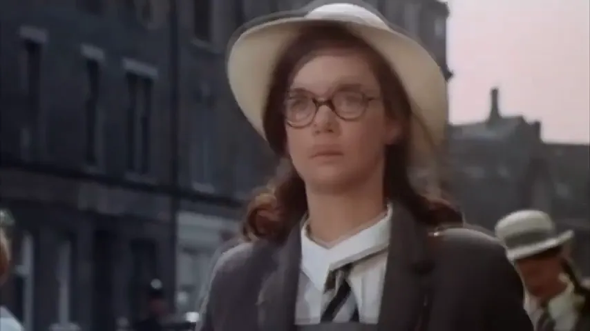 The Prime of Miss Jean Brodie Scene 1