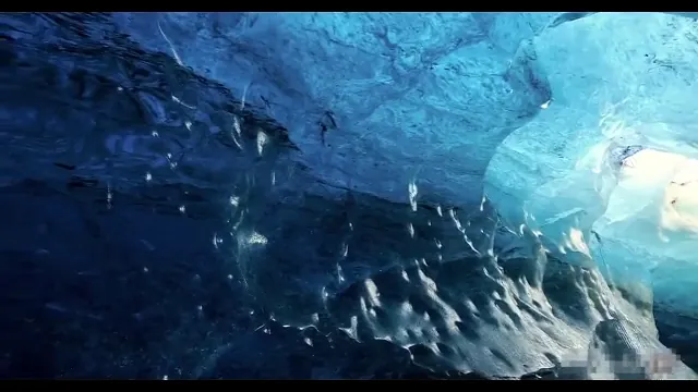 The Secret Life of Words Scene 2