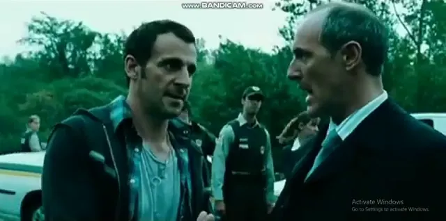 Bon Cop, Bad Cop Scene 2