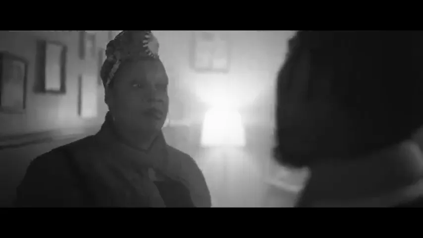 The Forty-Year-Old Version Scene 3