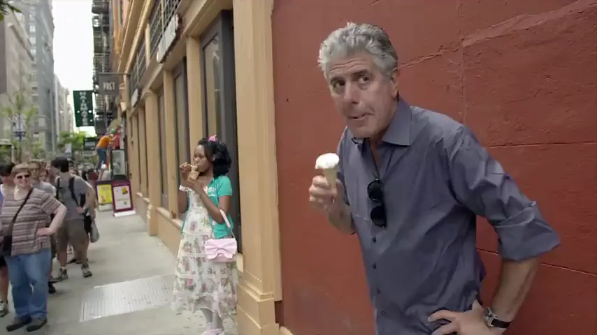 Roadrunner: A Film About Anthony Bourdain Scene 3