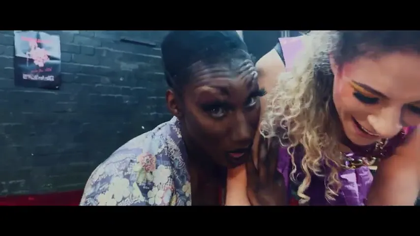 Femme Scene 1