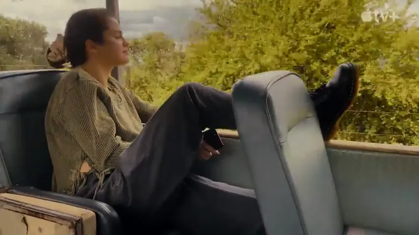 Selena Gomez: My Mind & Me Scene 2