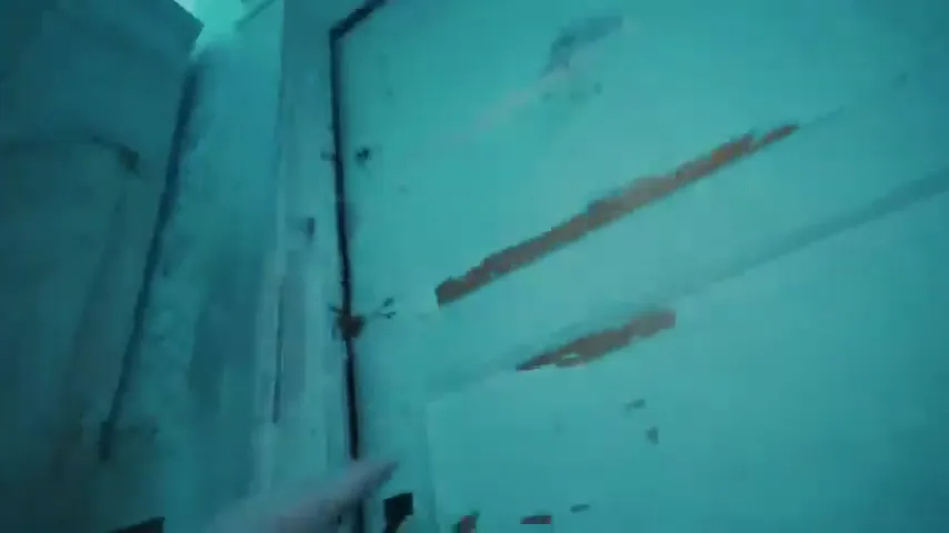 V/H/S/Beyond Scene 5