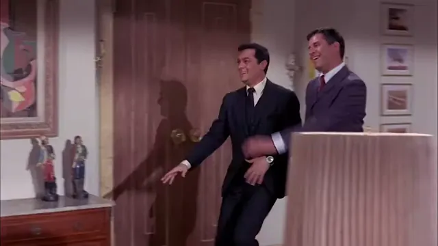 Boeing, Boeing Scene 2