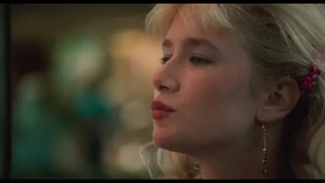 Smooth Talk Scene 1