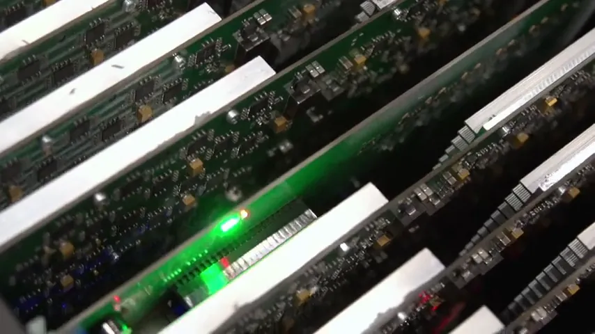Banking on Bitcoin Scene 2