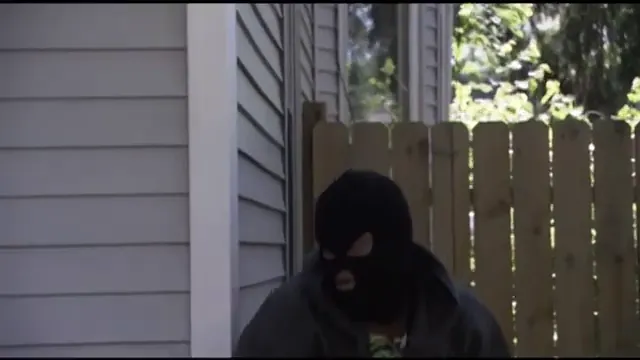 Caught in the Crossfire Scene 3