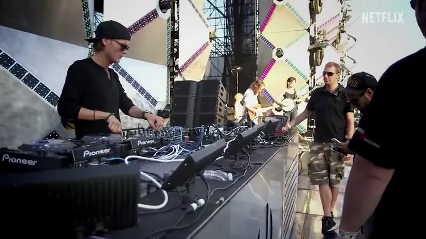 Avicii - I'm Tim Scene 3