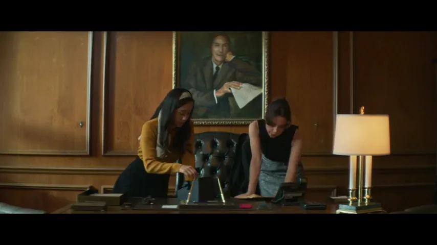 Best Sellers Scene 1