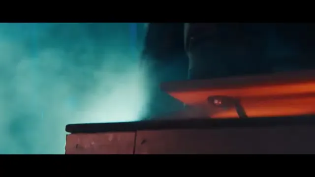 Black Friday Scene 4